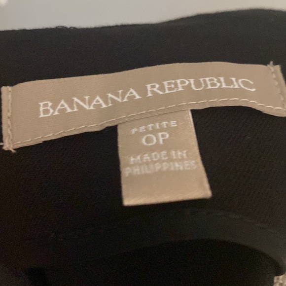 Banana Republic Black Cap Sleeve Dress - Size 0P - Like New! - Picture 4 of 4